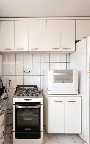 Apartamento à venda com 44m², 2 quartos e 1 vaga Apartamento à venda com 44m², 2 quartos e 1 vagaCozinha