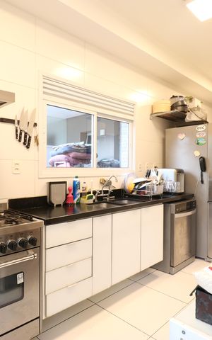 Apartamento à venda com 252m², 4 quartos e 4 vagasCozinha