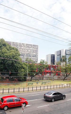 Apartamento à venda com 57m², 2 quartos e sem vagaQuarto 1 Vista