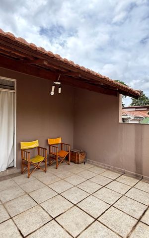 Casa à venda com 350m², 3 quartos e 4 vagas Casa à venda com 350m², 3 quartos e 4 vagasSacada Suíte 1