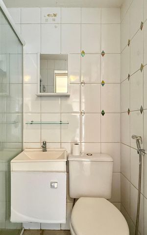 Casa à venda com 350m², 3 quartos e 4 vagas Casa à venda com 350m², 3 quartos e 4 vagasEdícula