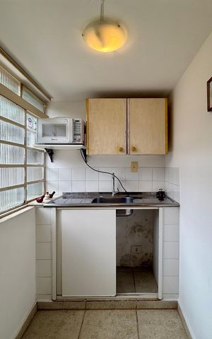 Casa à venda com 350m², 3 quartos e 4 vagas Casa à venda com 350m², 3 quartos e 4 vagasEdícula