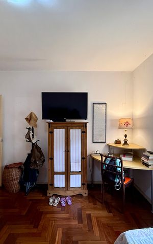 Casa à venda com 350m², 3 quartos e 4 vagas Casa à venda com 350m², 3 quartos e 4 vagasQuarto 3