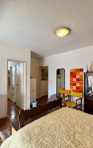 Casa à venda com 350m², 3 quartos e 4 vagas Casa à venda com 350m², 3 quartos e 4 vagasSuíte 1