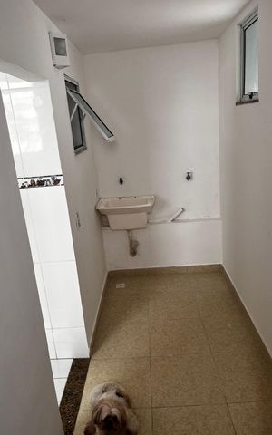 Casa de condomínio à venda com 140m², 1 quarto e 2 vagas Casa de condomínio à venda com 140m², 1 quarto e 2 vagasÁrea de serviço