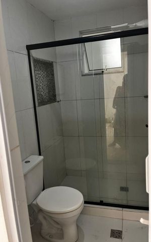 Casa de condomínio à venda com 140m², 1 quarto e 2 vagas Casa de condomínio à venda com 140m², 1 quarto e 2 vagasBanheiro