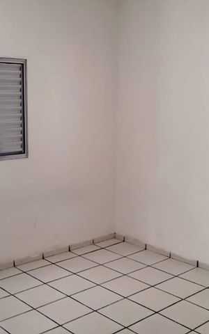Casa à venda com 100m², 2 quartos e 4 vagas Casa à venda com 100m², 2 quartos e 4 vagasQuarto