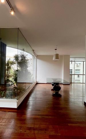 Apartamento à venda com 300m², 4 quartos e 2 vagas