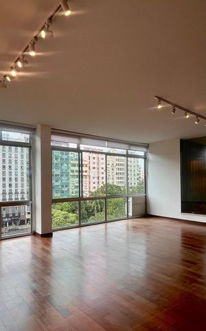 Apartamento à venda com 300m², 4 quartos e 2 vagas