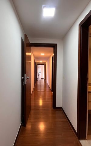 Apartamento à venda com 300m², 4 quartos e 2 vagas
