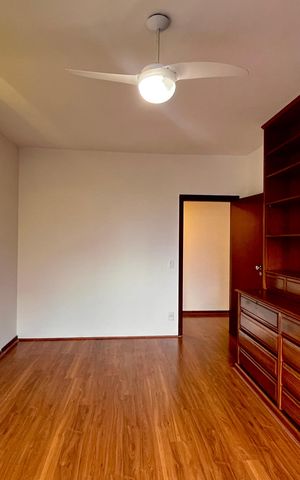 Apartamento à venda com 300m², 4 quartos e 2 vagas