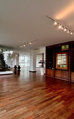 Apartamento à venda com 300m², 4 quartos e 2 vagas