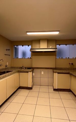 Apartamento à venda com 300m², 4 quartos e 2 vagas