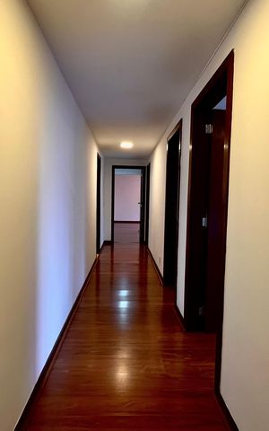 Apartamento à venda com 300m², 4 quartos e 2 vagas