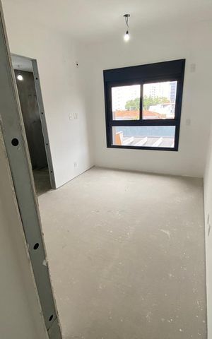 Apartamento à venda com 189m², 4 quartos e 3 vagas Apartamento à venda com 189m², 4 quartos e 3 vagasSuíte 3