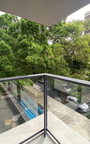 Apartamento à venda com 189m², 4 quartos e 3 vagas Apartamento à venda com 189m², 4 quartos e 3 vagasSacada