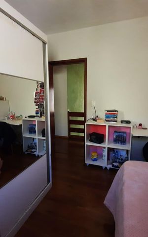 Casa à venda com 212m², 3 quartos e 4 vagas Casa à venda com 212m², 3 quartos e 4 vagasQuarto