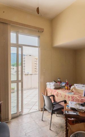 Apartamento à venda com 166m², 4 quartos e sem vagaSala da Cobertura