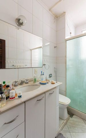 Apartamento à venda com 166m², 4 quartos e sem vagaBanheiro 1