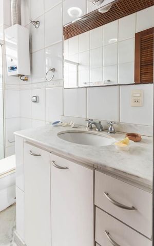 Apartamento à venda com 166m², 4 quartos e sem vagaBanheiro 2
