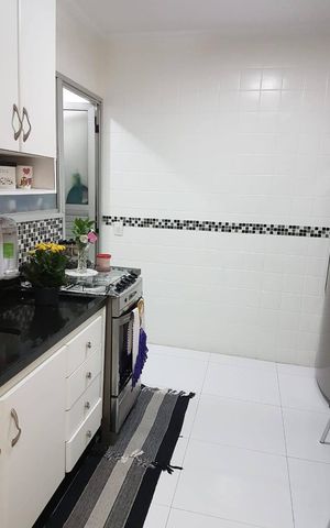Apartamento à venda com 58m², 2 quartos e 1 vaga Apartamento à venda com 58m², 2 quartos e 1 vagaCozinha