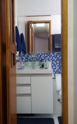 Apartamento à venda com 58m², 2 quartos e 1 vaga Apartamento à venda com 58m², 2 quartos e 1 vagaBanheiro