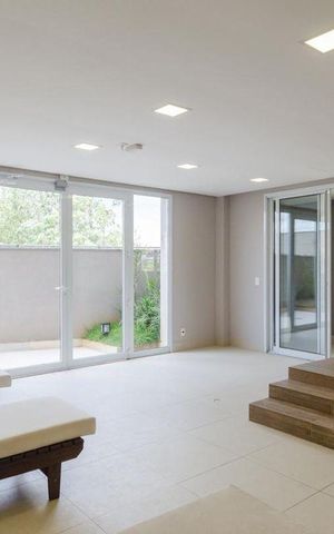 Apartamento à venda com 127m², 3 quartos e 2 vagas Apartamento à venda com 127m², 3 quartos e 2 vagasÁrea comum - Spa