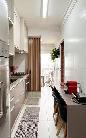 Apartamento à venda com 127m², 3 quartos e 2 vagas Apartamento à venda com 127m², 3 quartos e 2 vagasCozinha