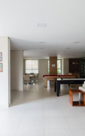 Apartamento à venda com 127m², 3 quartos e 2 vagas Apartamento à venda com 127m², 3 quartos e 2 vagasÁrea comum - Sala de Jogos