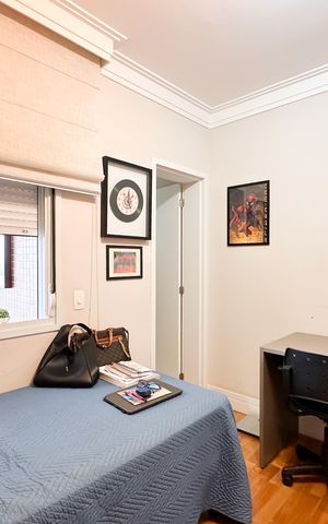 Apartamento à venda com 127m², 3 quartos e 2 vagas Apartamento à venda com 127m², 3 quartos e 2 vagasSuíte 1