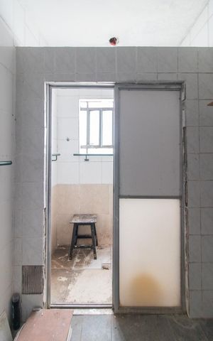 Casa à venda com 298m², 6 quartos e 4 vagasBanheiro - Casa 1