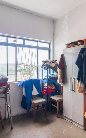 Casa à venda com 298m², 6 quartos e 4 vagasQuarto - Casa 5