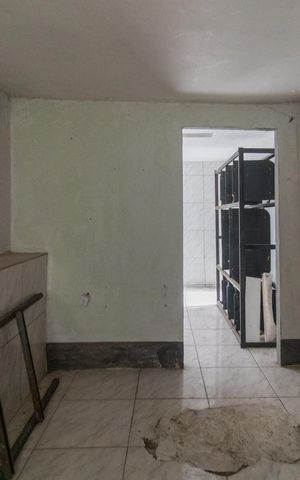 Casa à venda com 298m², 6 quartos e 4 vagasQuarto - Casa 2