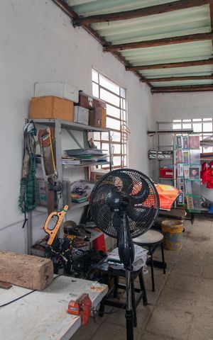 Casa à venda com 298m², 6 quartos e 4 vagasSalão de festas