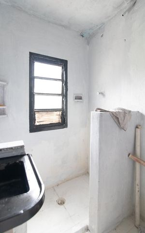 Casa à venda com 298m², 6 quartos e 4 vagasBanheiro - Casa 3