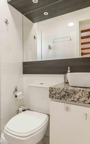 Casa de condomínio à venda com 94m², 3 quartos e 2 vagasBanheiro da Suíte