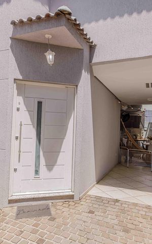 Casa de condomínio à venda com 94m², 3 quartos e 2 vagasFachada