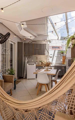 Casa de condomínio à venda com 94m², 3 quartos e 2 vagasEspaço Gourmet