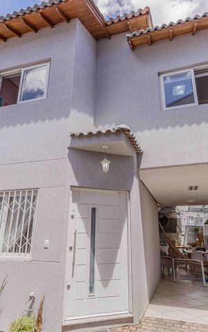 Casa de condomínio à venda com 94m², 3 quartos e 2 vagasFachada