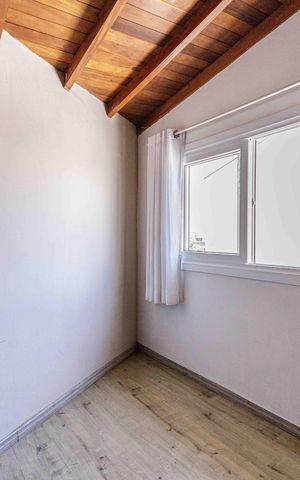 Casa de condomínio à venda com 94m², 3 quartos e 2 vagasQuarto 1
