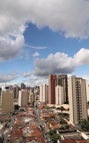 Apartamento para alugar com 300m², 3 quartos e 2 vagasVista da Sacada
