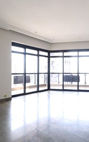 Apartamento para alugar com 300m², 3 quartos e 2 vagasSala