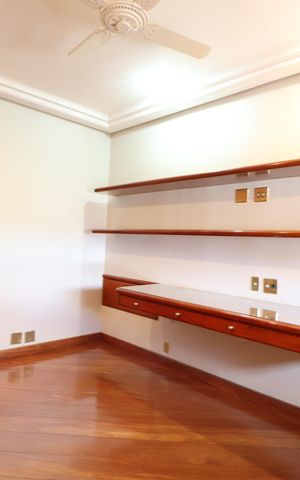Apartamento para alugar com 300m², 3 quartos e 2 vagasQuarto 3 - Suíte
