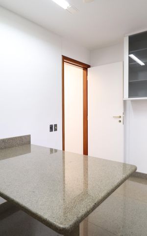 Apartamento para alugar com 300m², 3 quartos e 2 vagasCozinha