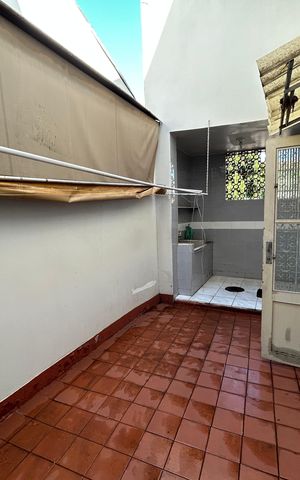 Casa à venda com 271m², 5 quartos e 1 vagaÁrea de Serviço