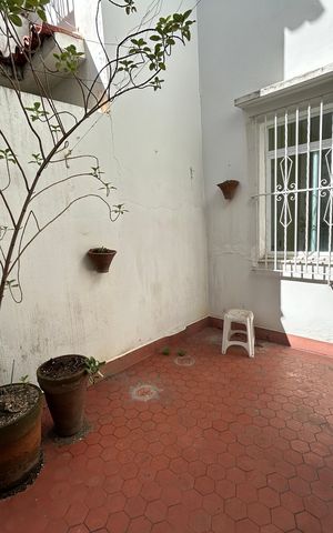 Casa à venda com 271m², 5 quartos e 1 vagaQuintal