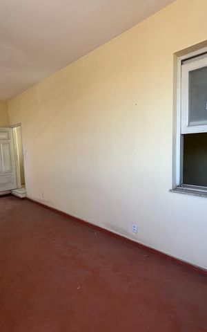 Casa à venda com 271m², 5 quartos e 1 vagaQuarto