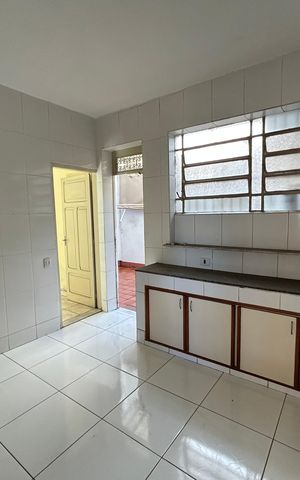 Casa à venda com 271m², 5 quartos e 1 vagaCozinha