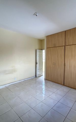 Casa à venda com 271m², 5 quartos e 1 vagaSuíte 3