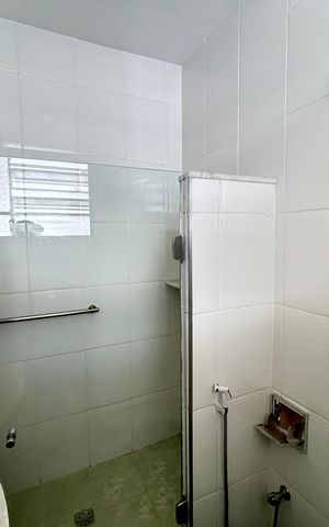 Casa à venda com 271m², 5 quartos e 1 vagaBanheiro da Suíte 1